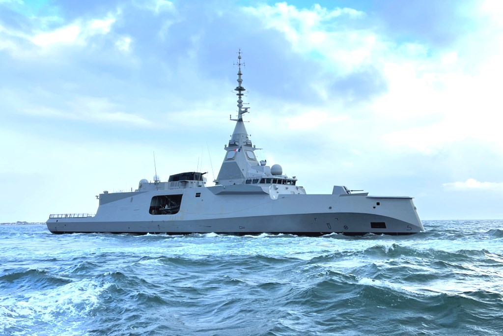 La FDI est une frégate de premier rang disposant de capacités démontrées dans tous les domaines de lutte : anti-aérienne, anti-sous-marine, anti-surface et asymétrique.